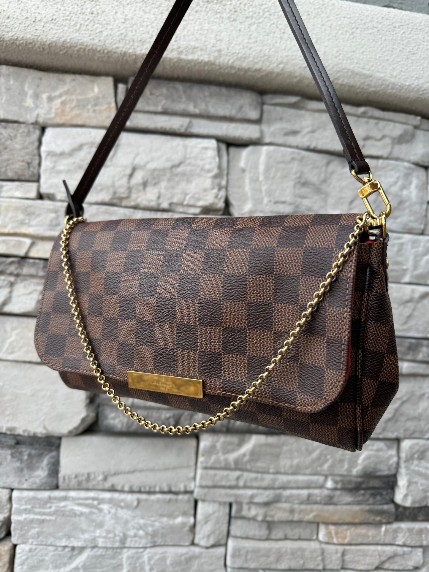 Louis Vuitton Favorite MM Damier Ebene Crossbody