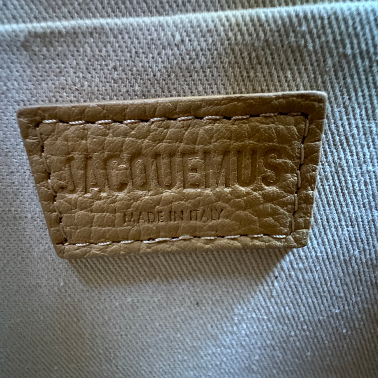 Jacquemus Le Grand Chiquito Top Handle Shoulder Bag