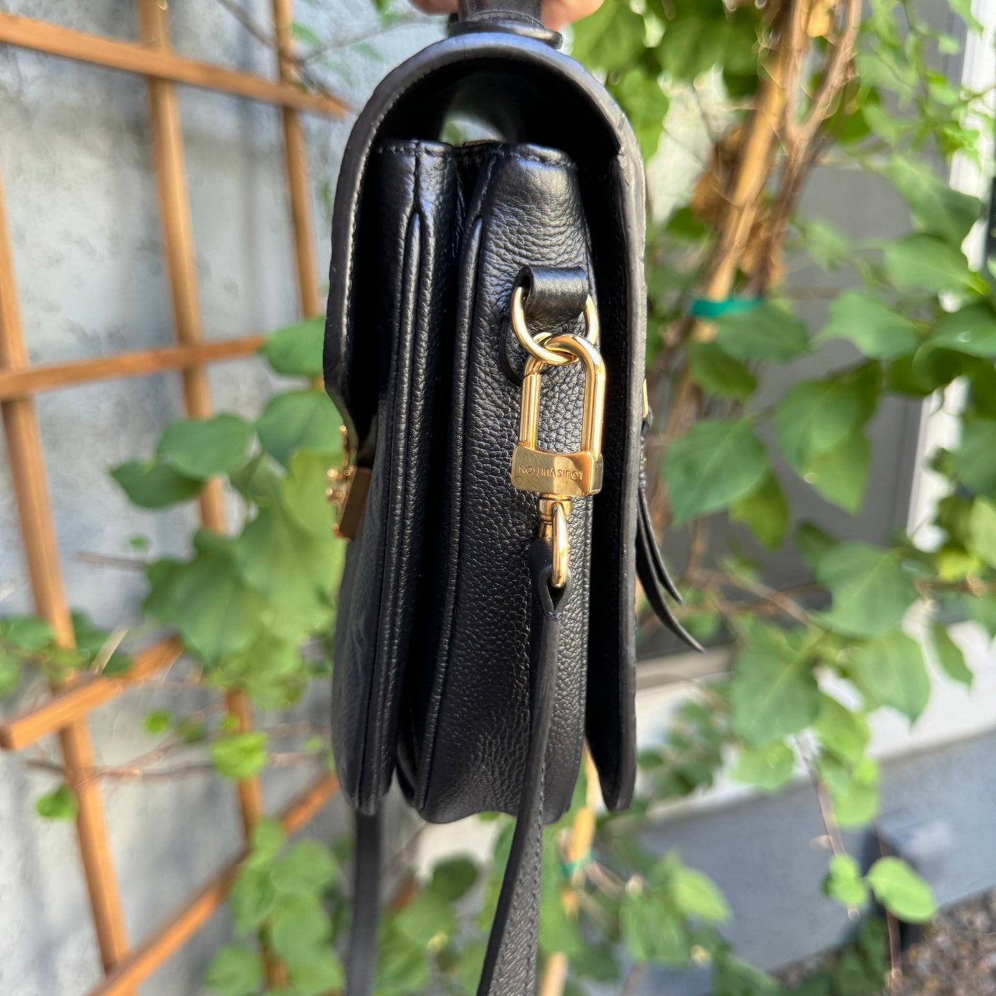 Louis Vuitton Empreinte Leather Metis Crossbody