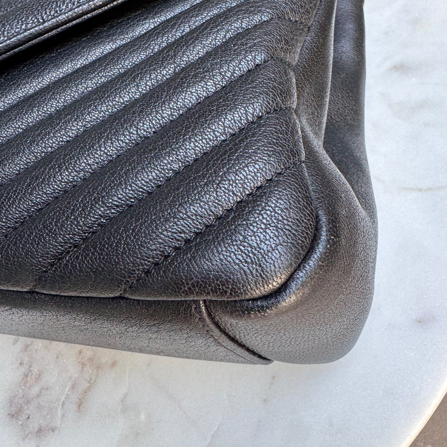 Saint Laurent Monochrome Large College Flap Shoulder Bag