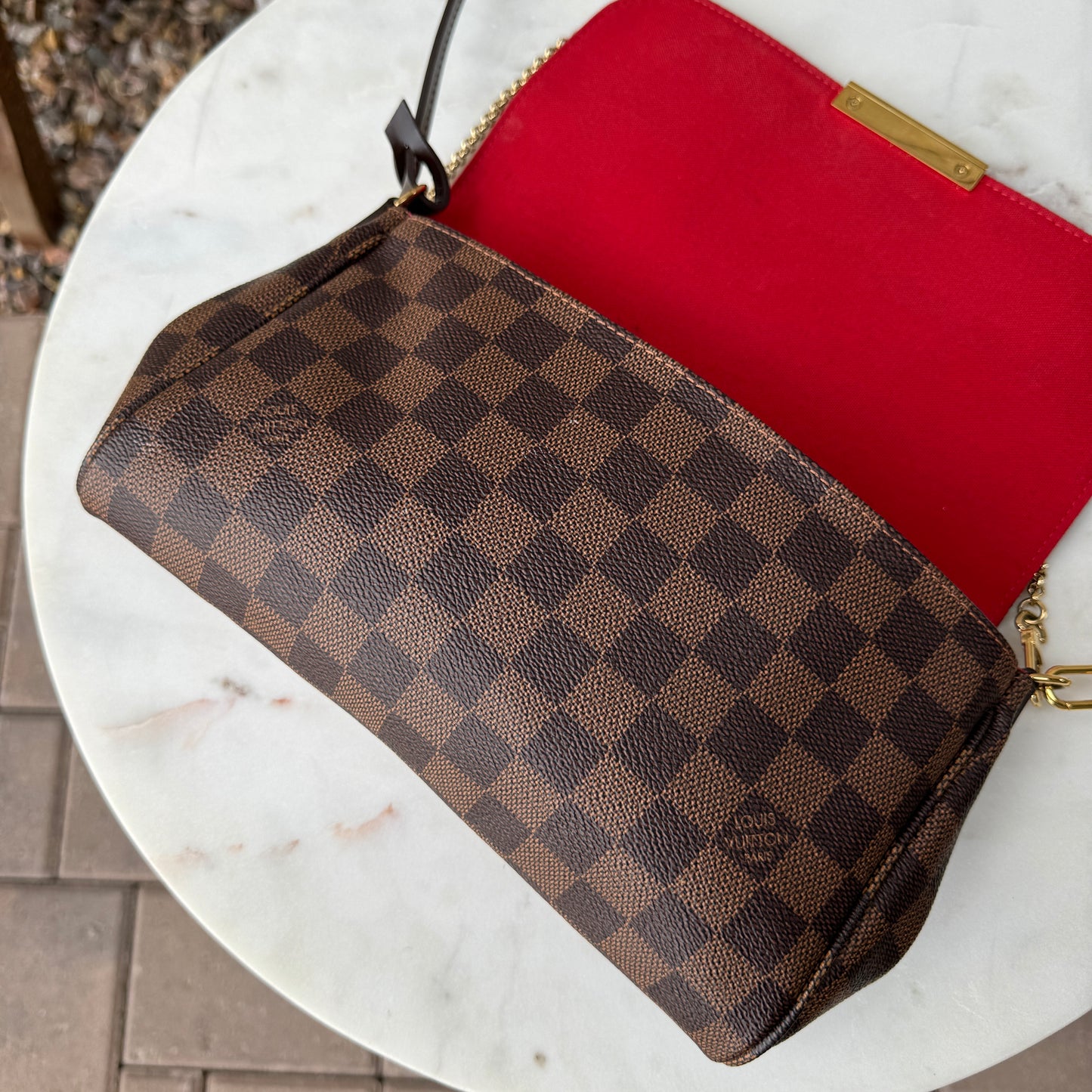 Louis Vuitton Favorite MM Damier Ebene Crossbody