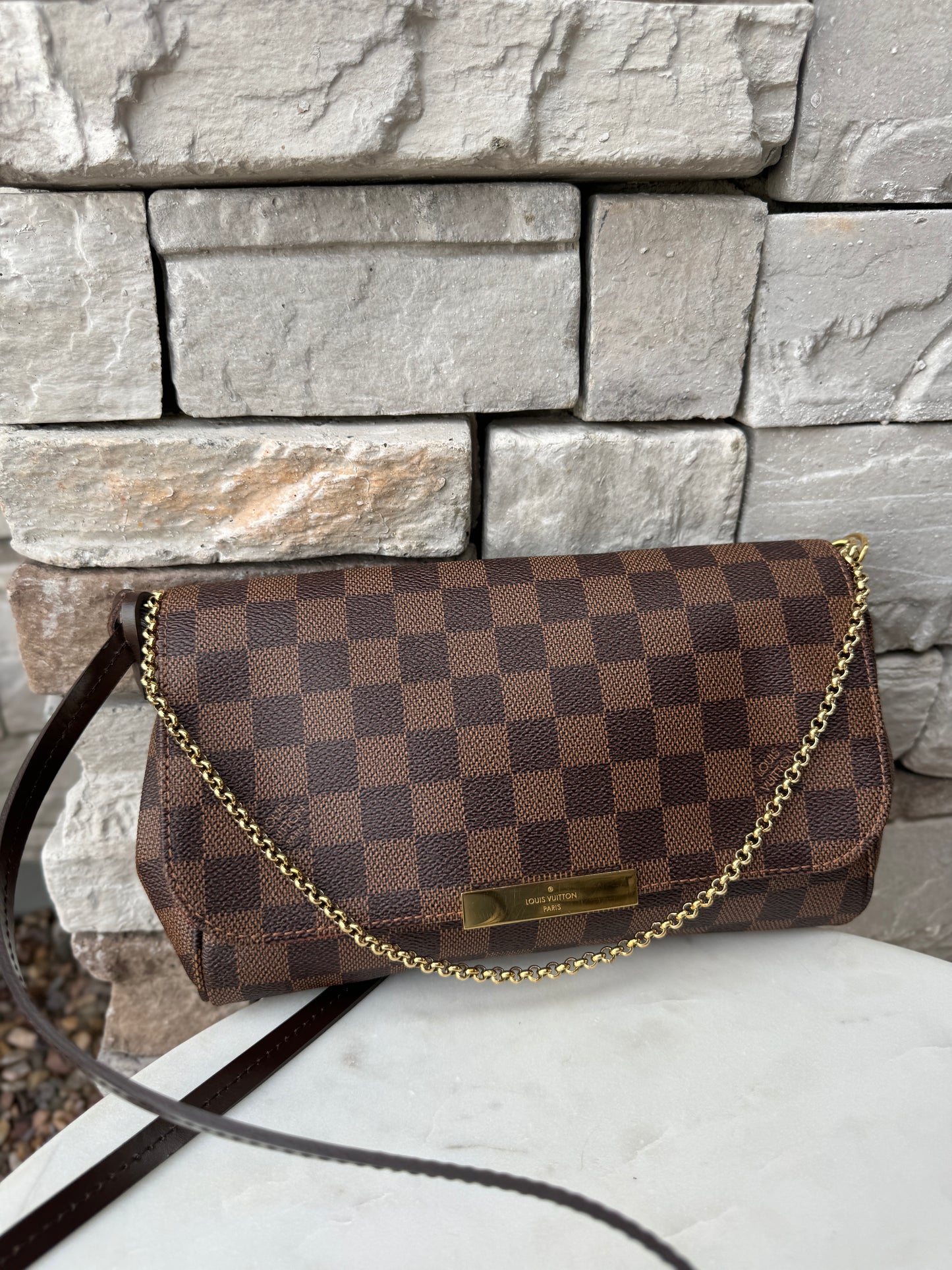 Louis Vuitton Favorite MM Damier Ebene Crossbody