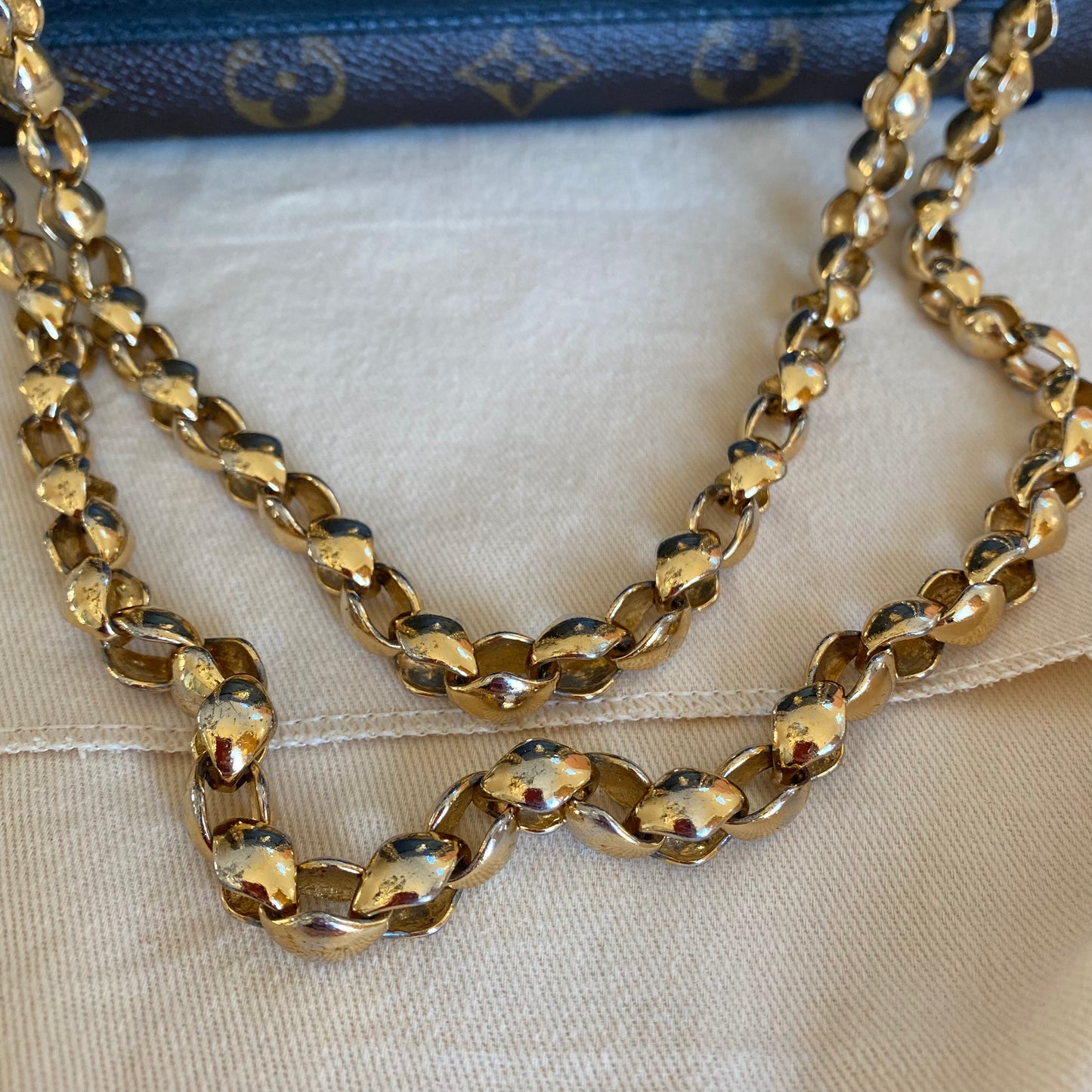 Louis Vuitton Victoire Vavin Shoulder Bag