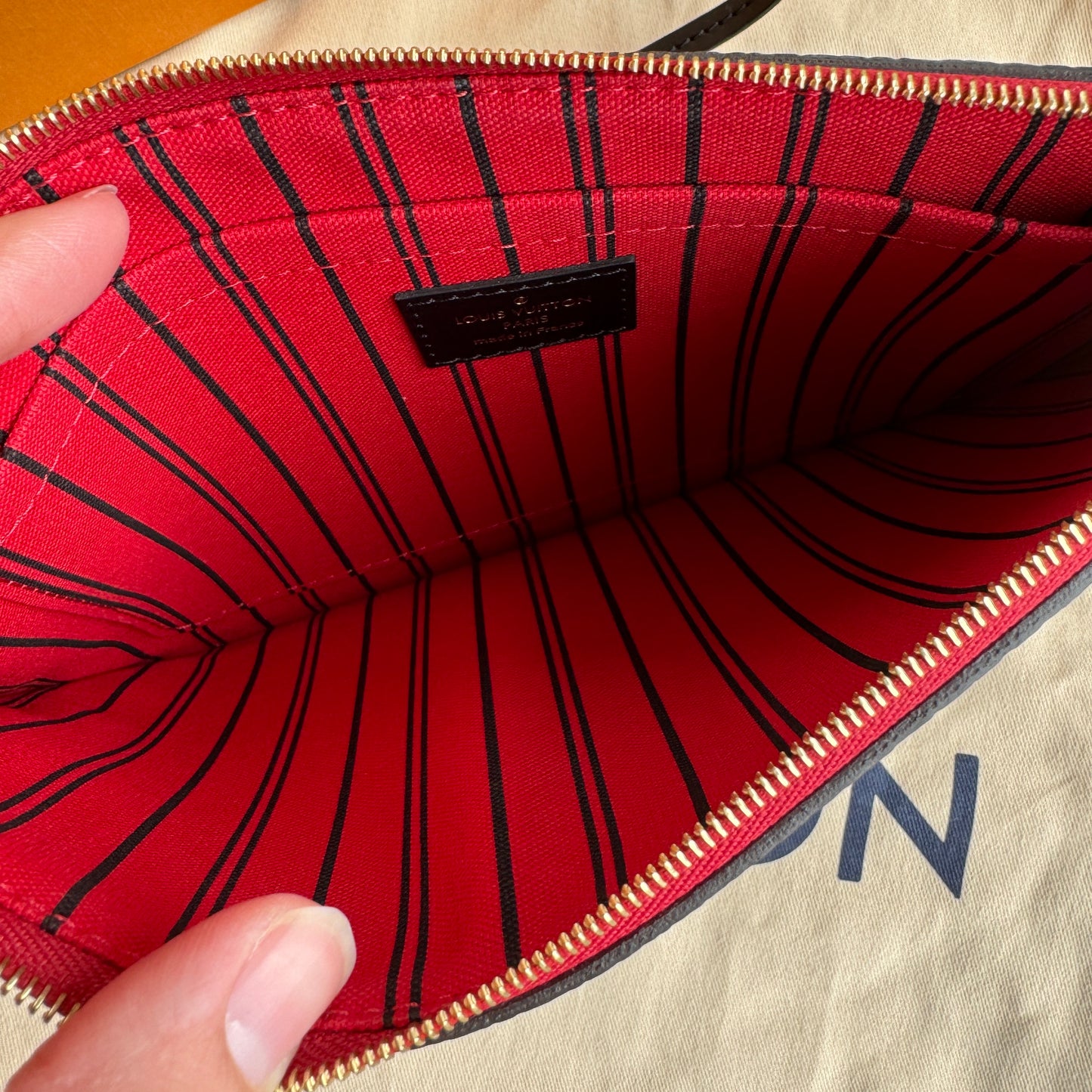 Louis Vuitton Monogram World Tour Neverfull MM