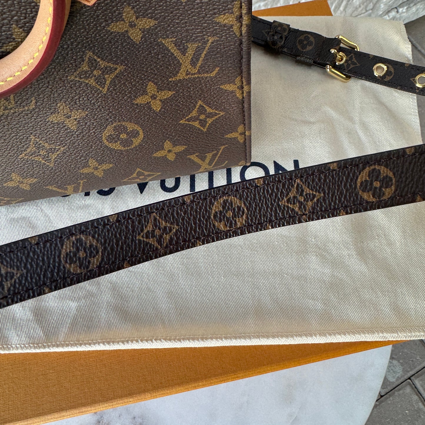 Louis Vuitton Monogram Sac Plat BB