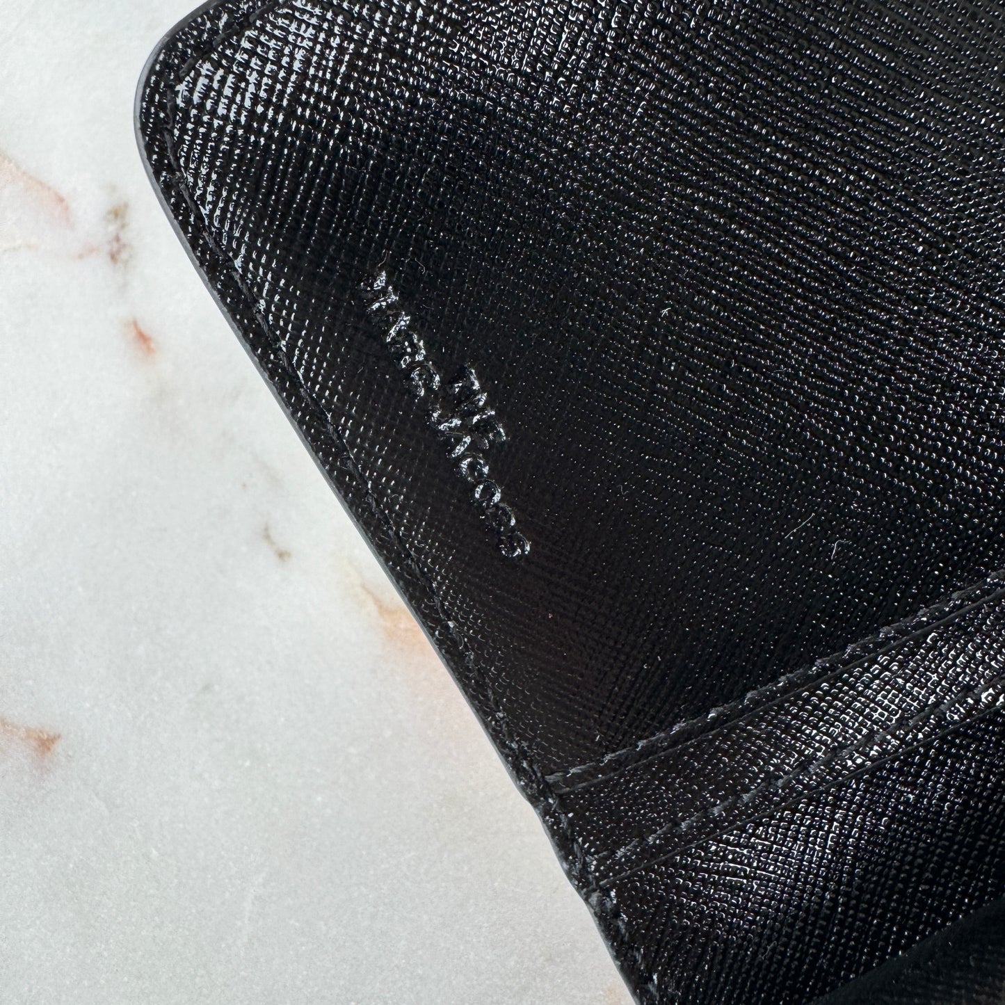 Marc Jacobs x Peanuts Snoopy Collaboration Snapshot Zipper Folding Wallet