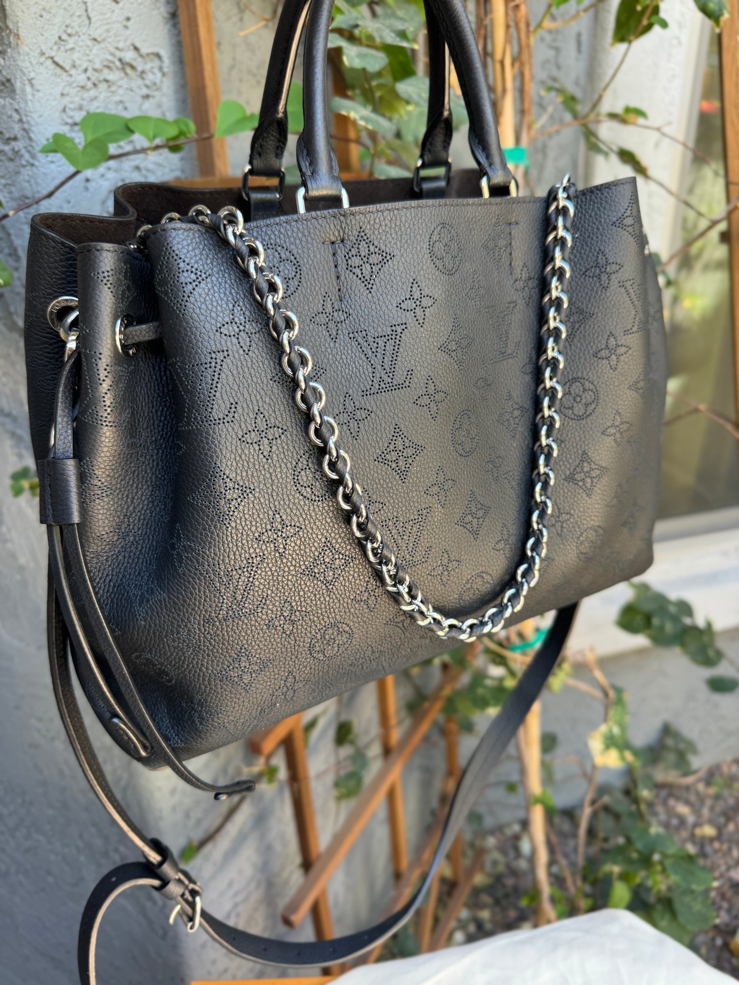 Louis Vuitton Mahina Leather Bella Tote