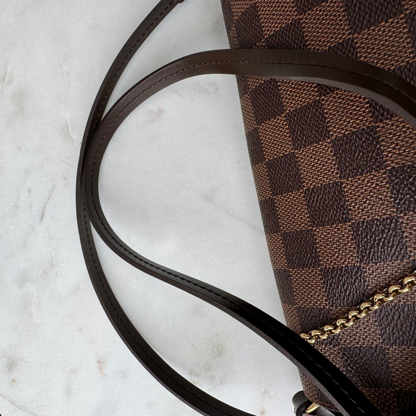 Louis Vuitton Favorite MM Damier Ebene Crossbody