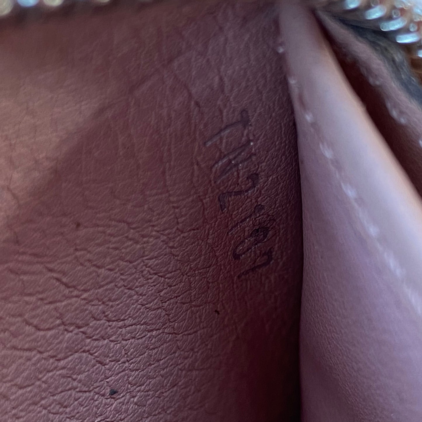 Louis Vuitton Mahina Leather Zippy Wallet