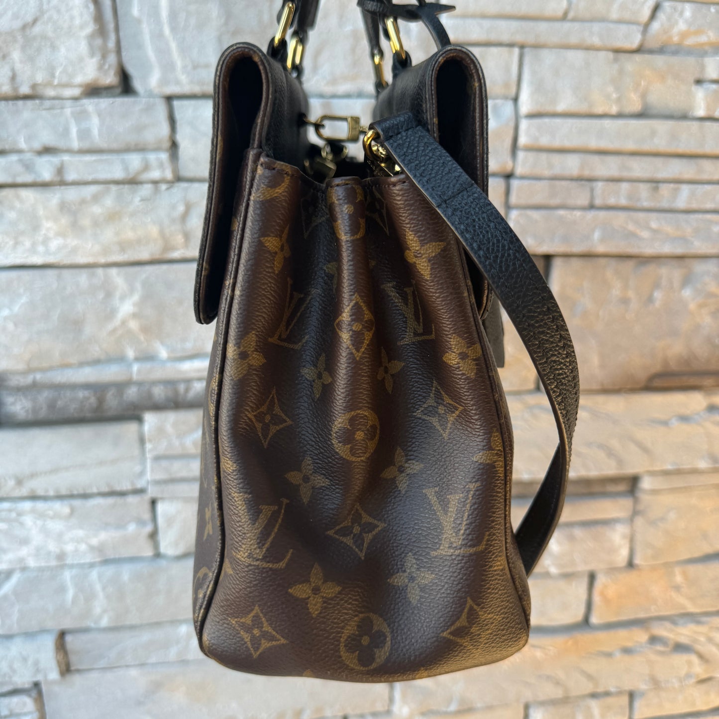 Louis Vuitton Monogram Venus