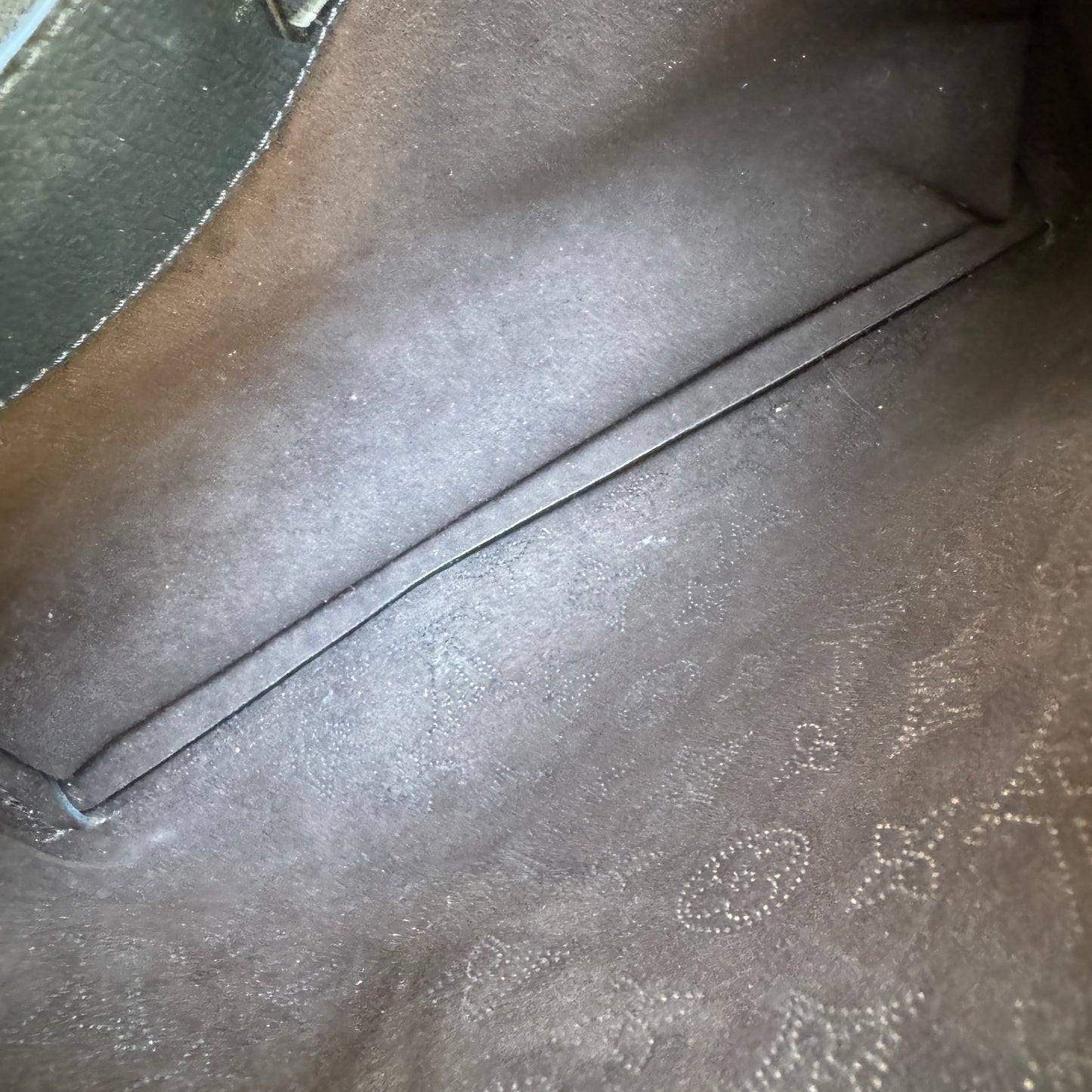 Louis Vuitton Mahina Leather Bella Tote