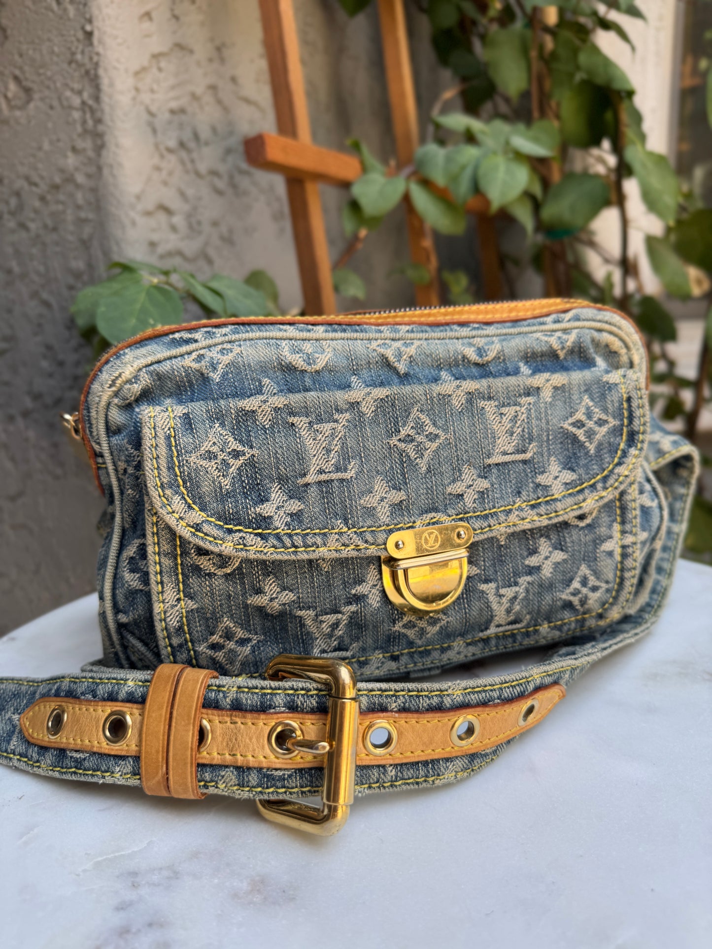 Louis Vuitton Monogram Denim Vintage Bumbag