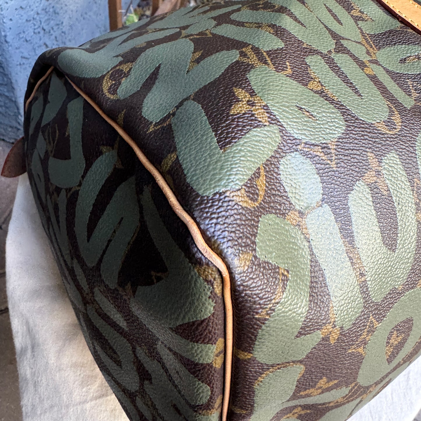 Louis Vuitton Limited Edition Monogram Graffiti 50 Keepall Duffel
