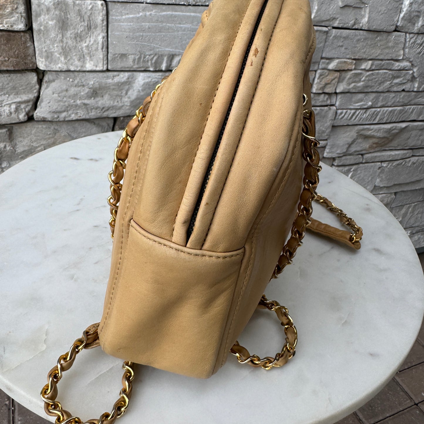 Chanel Vintage CC Chain Leather Shoulder Bag