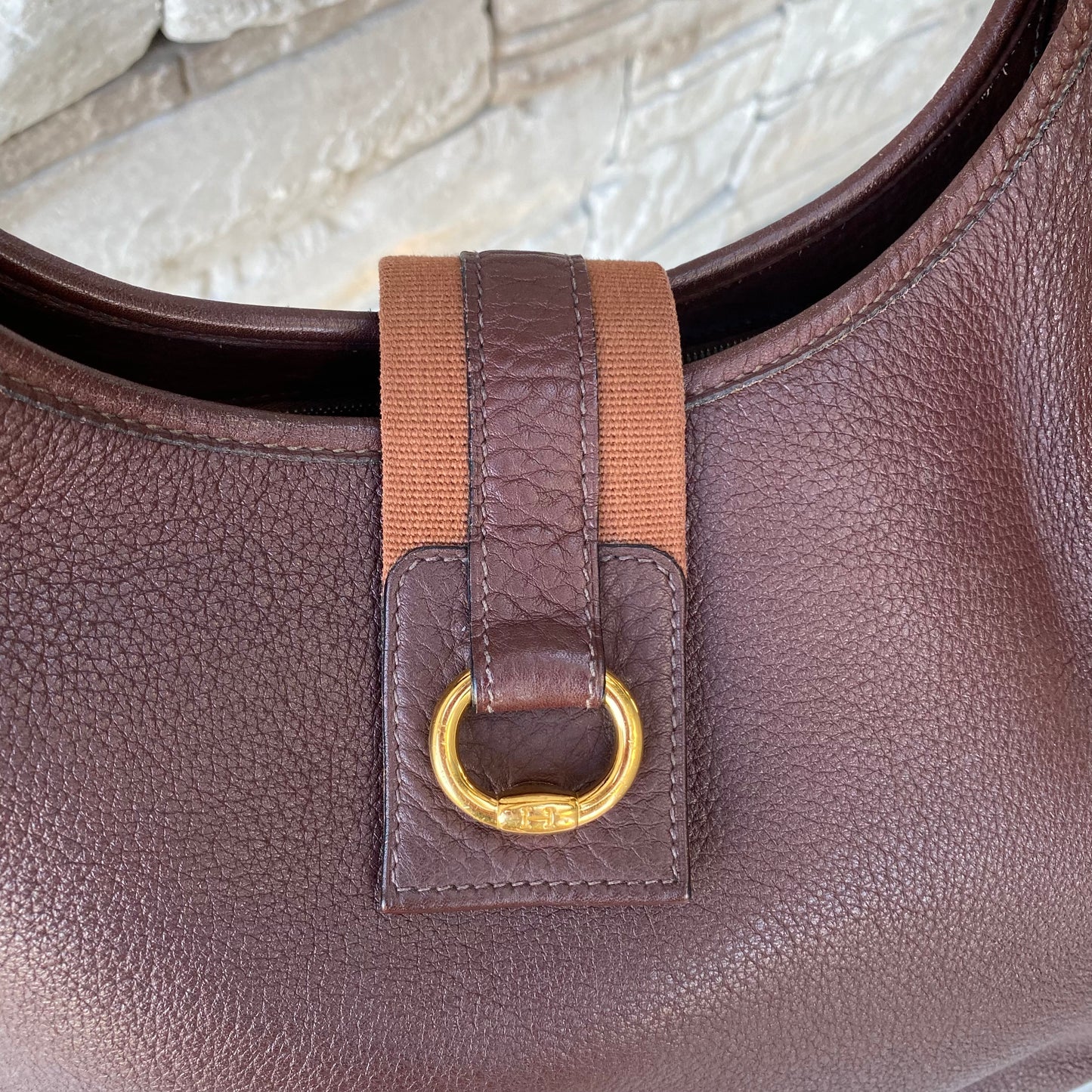 Hermès Tsako Marron Fonce Clemence Leather Shoulder Bag