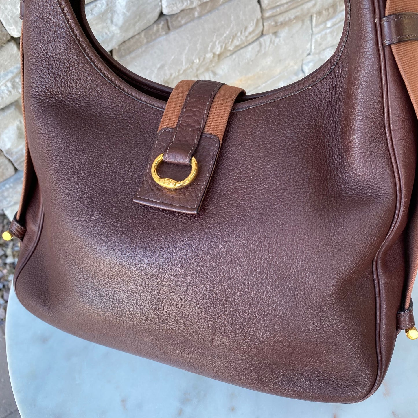 Hermès Tsako Marron Fonce Clemence Leather Shoulder Bag