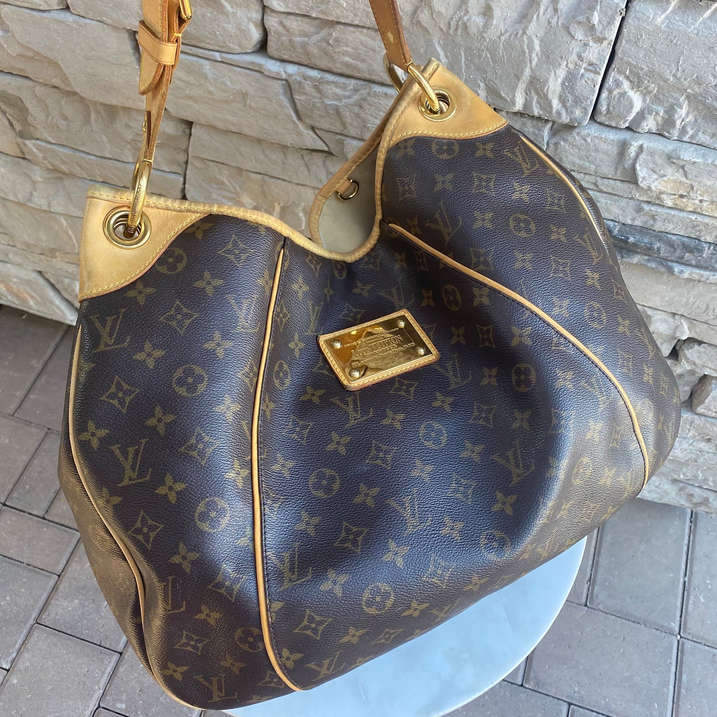 Louis Vuitton Galliera Monogram GM