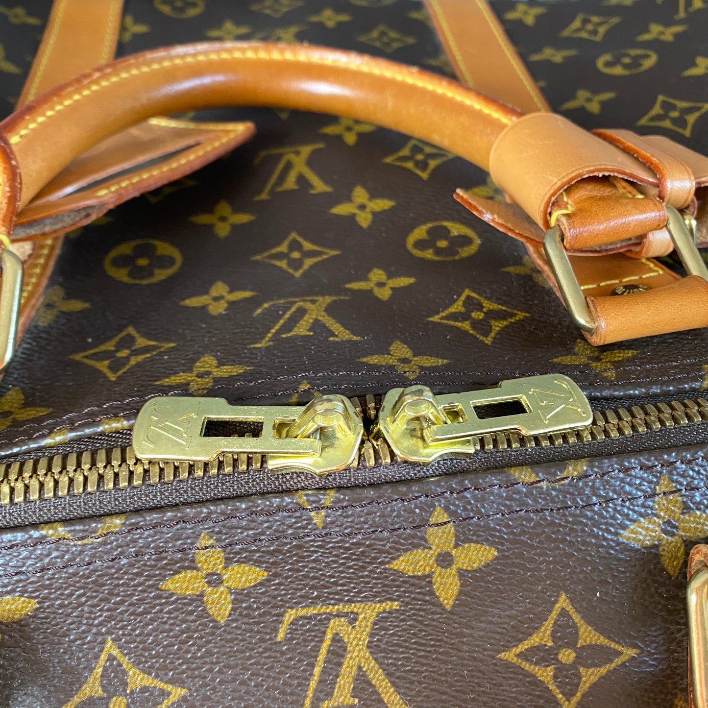 Louis Vuitton Monogram Keepall 60 Duffle