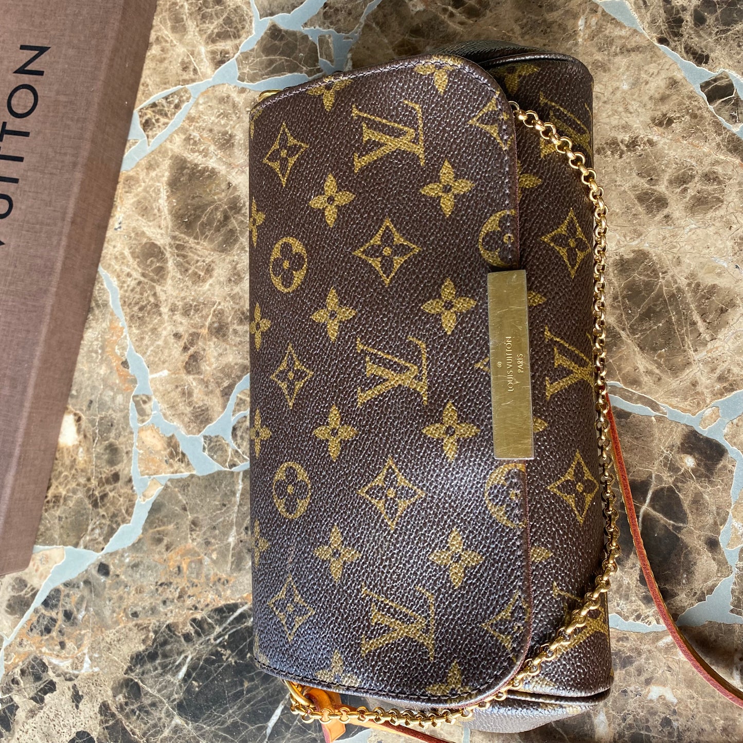Louis Vuitton Monogram Favorite PM Clutch Crossbody