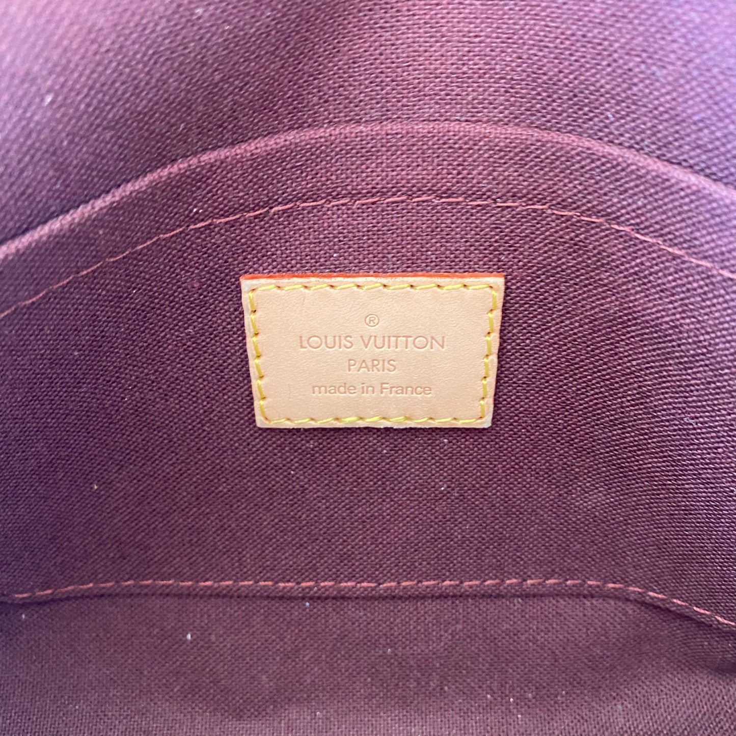 Louis Vuitton Monogram Favorite PM Clutch Crossbody