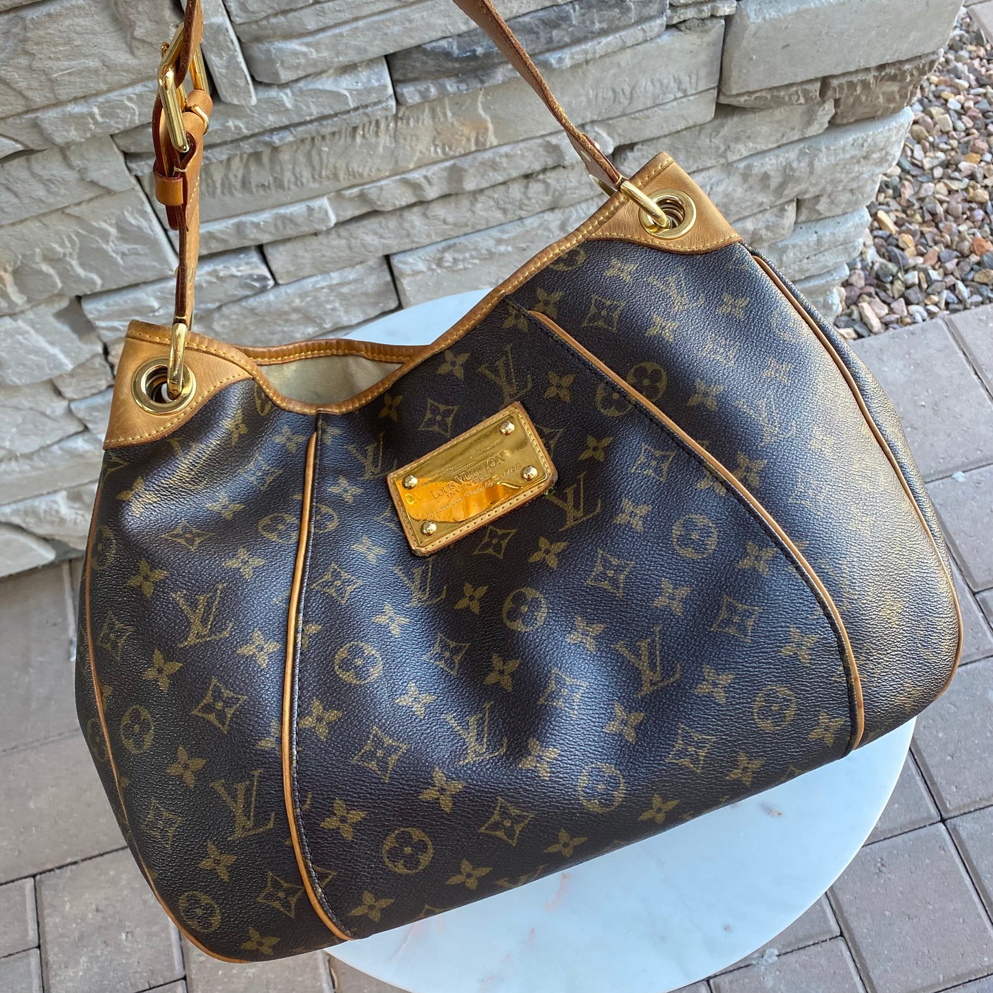 Louis Vuitton Galliera Monogram PM