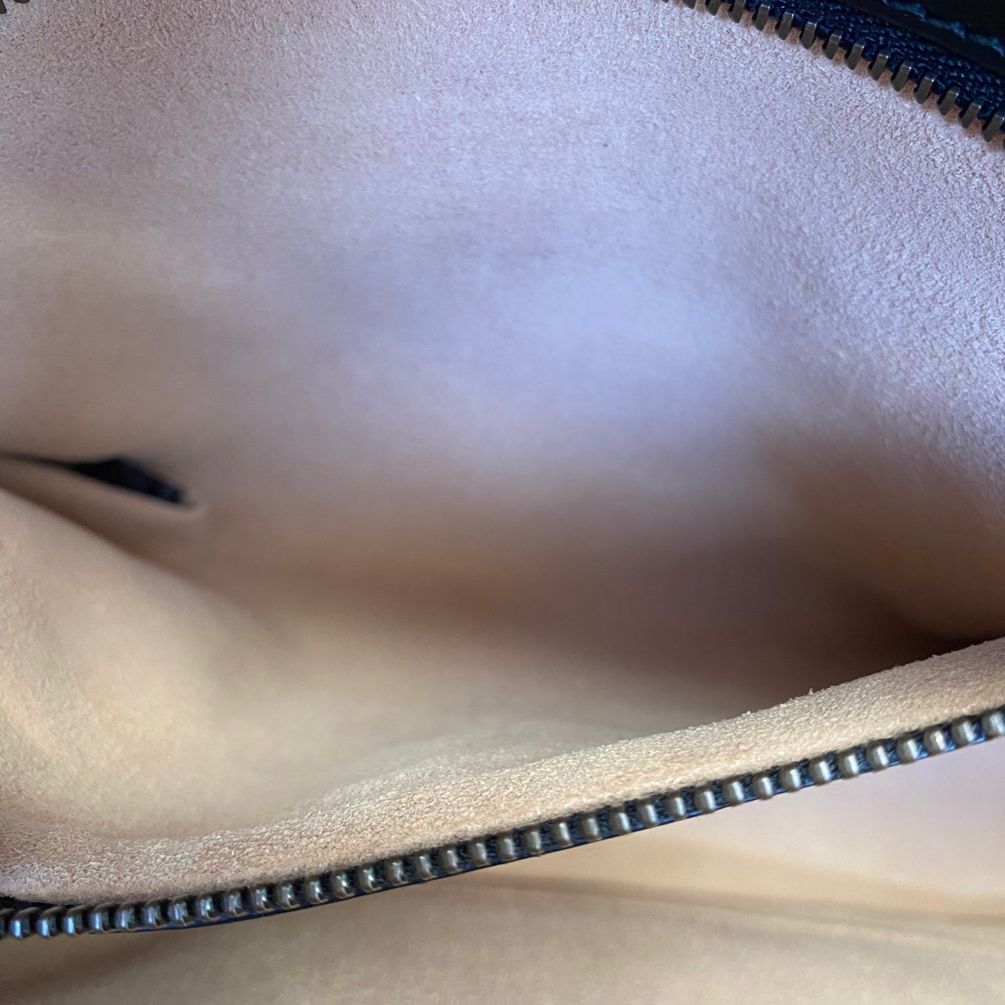 Gucci Marmont Matelasse GG Sylvie Top Handle Crossbody