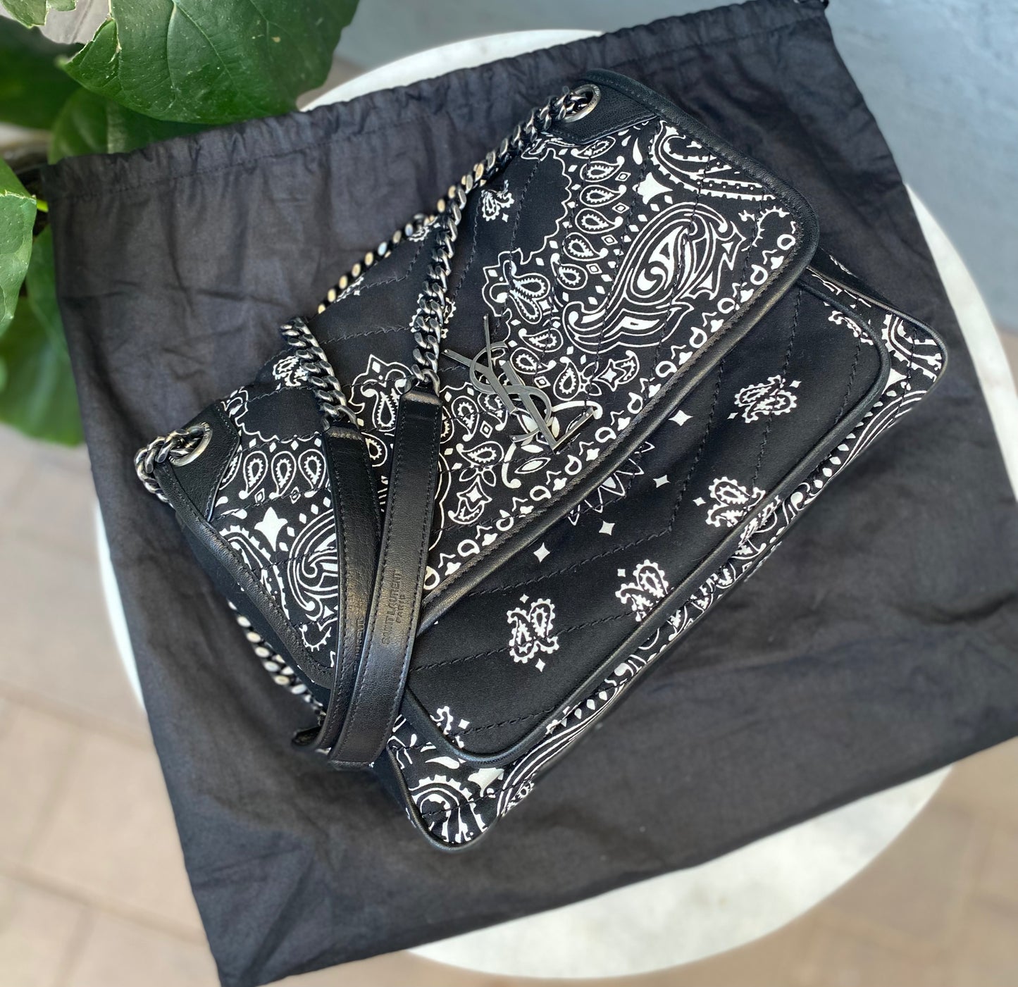 Saint Laurent Medium Chevron Bandana Niki