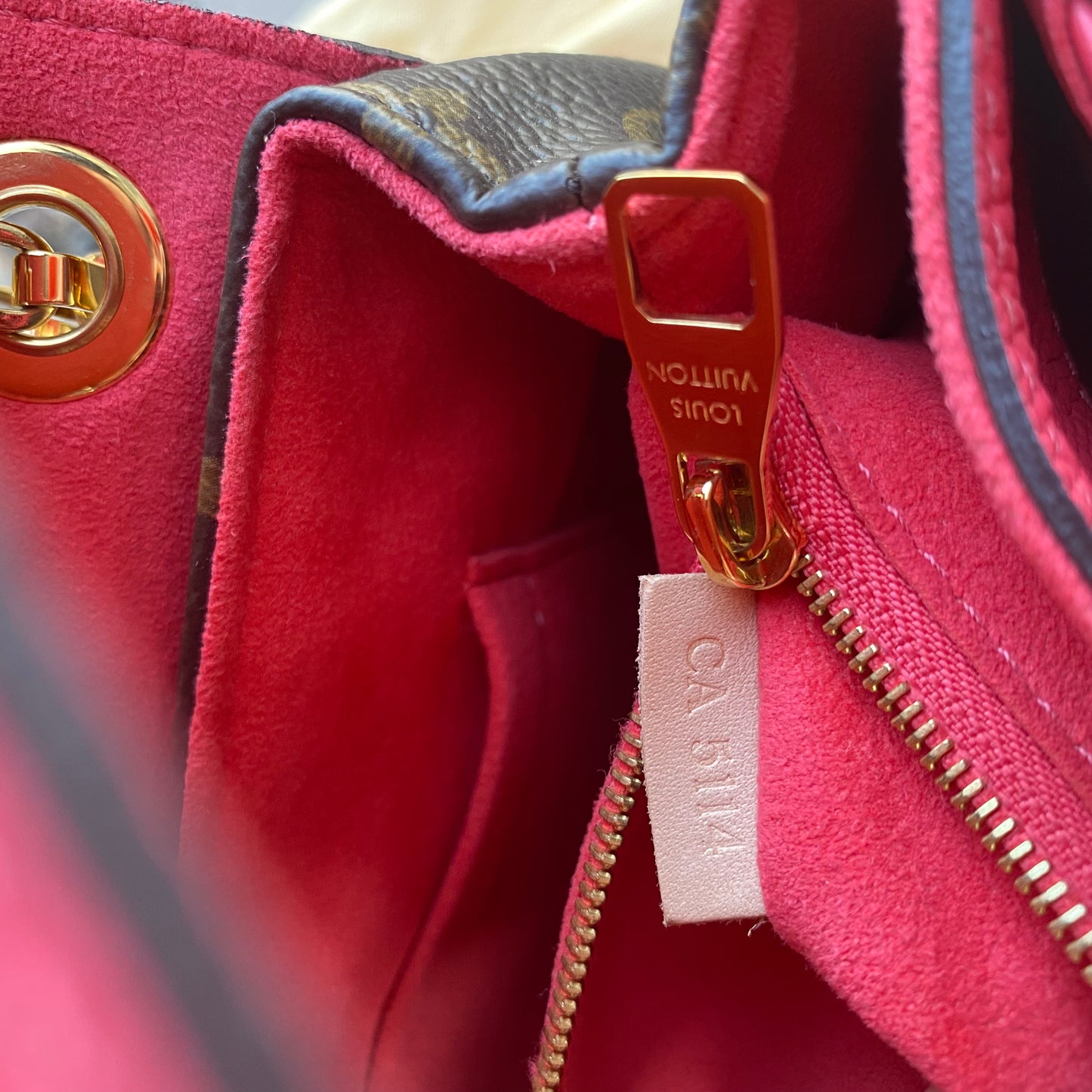 Louis Vuitton Pallas Chain Monogram Dahlia Shoulder Bag