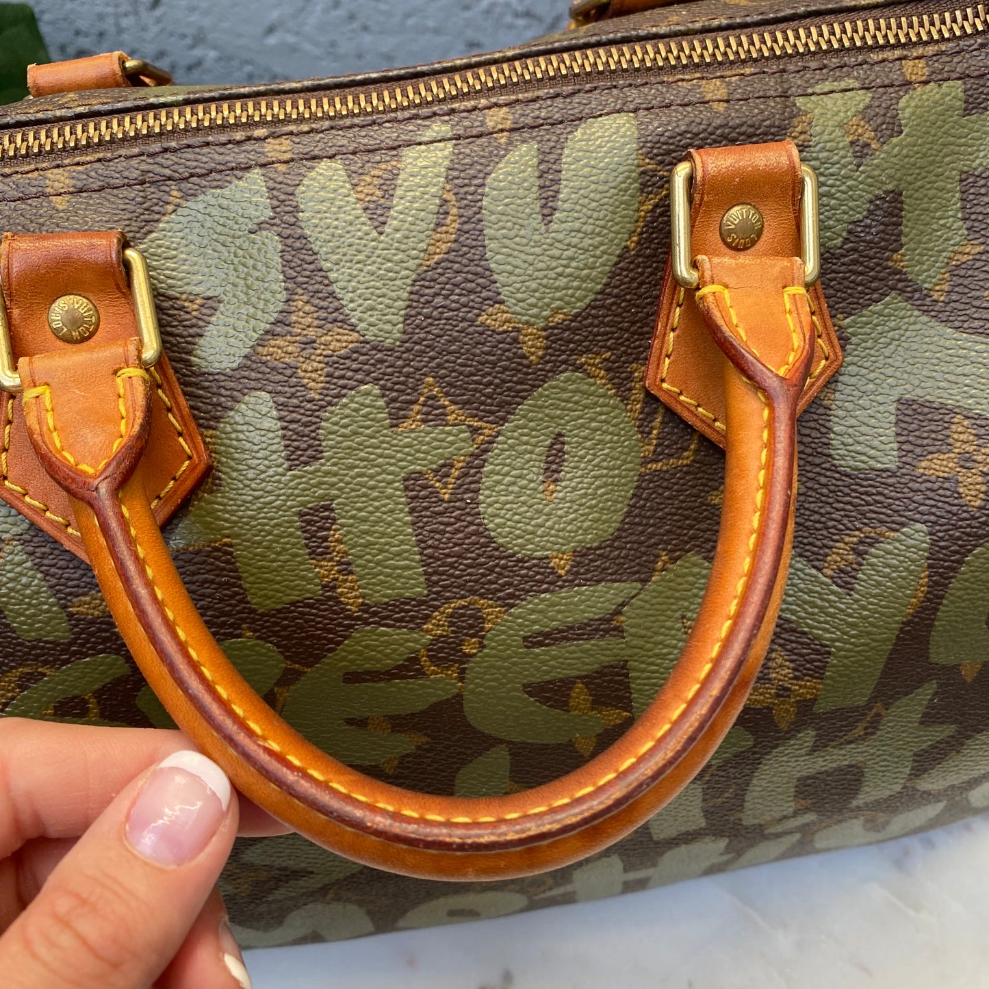Louis Vuitton Graffiti Monogram Speedy 30
