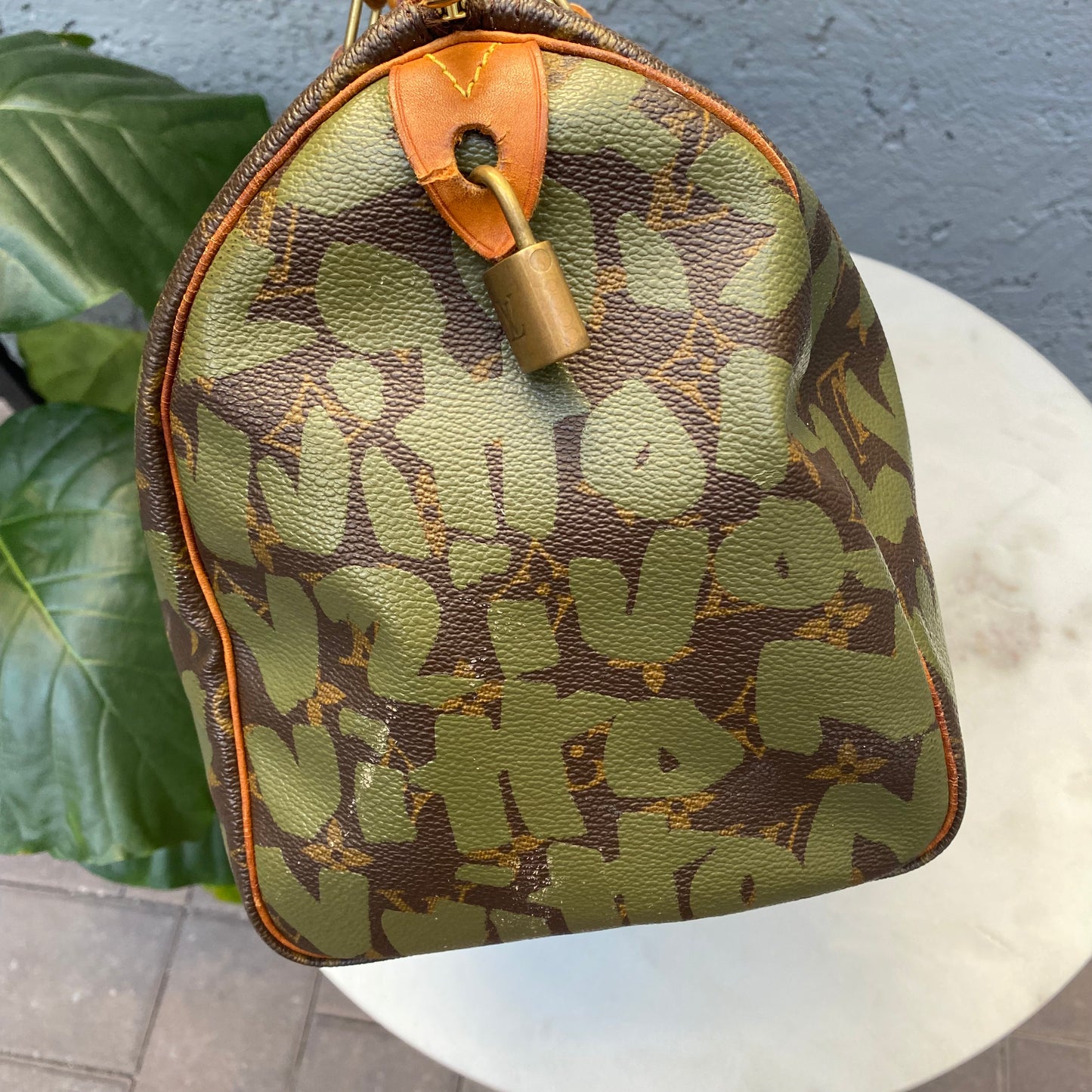 Louis Vuitton Graffiti Monogram Speedy 30