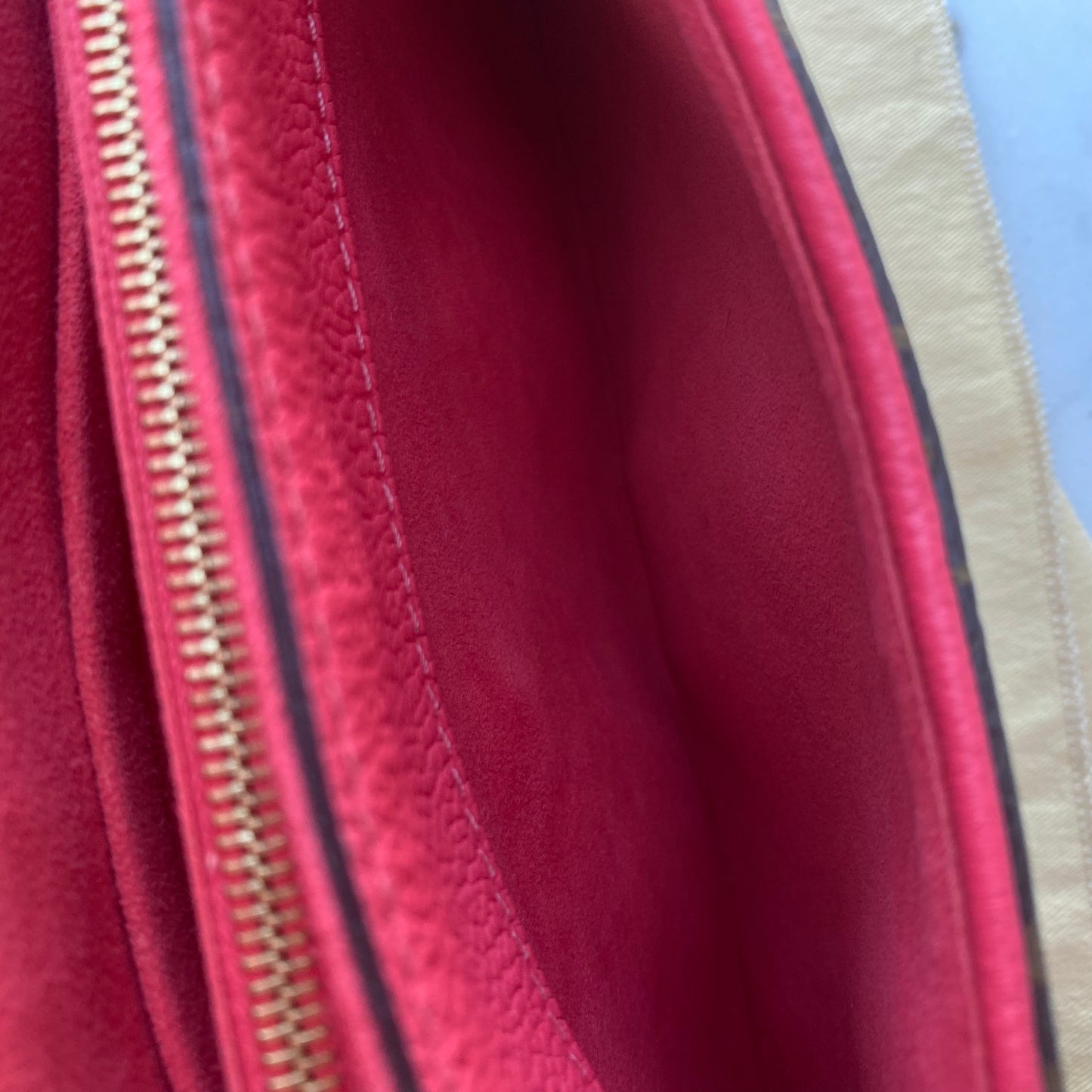 Louis Vuitton Pallas Chain Monogram Dahlia Shoulder Bag