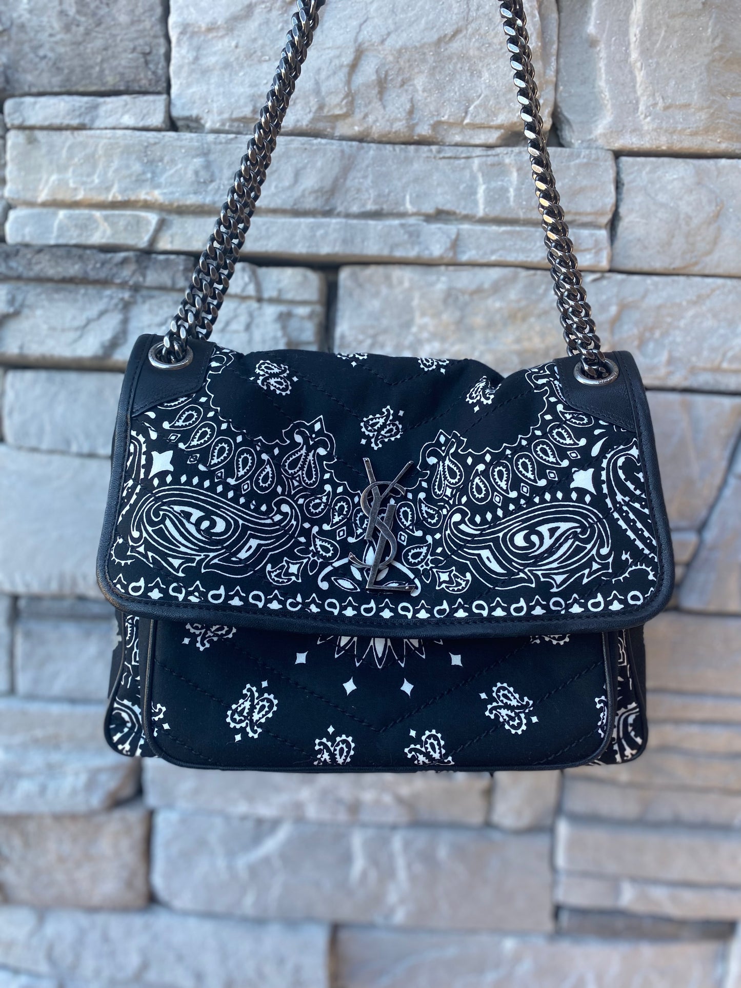Saint Laurent Medium Chevron Bandana Niki