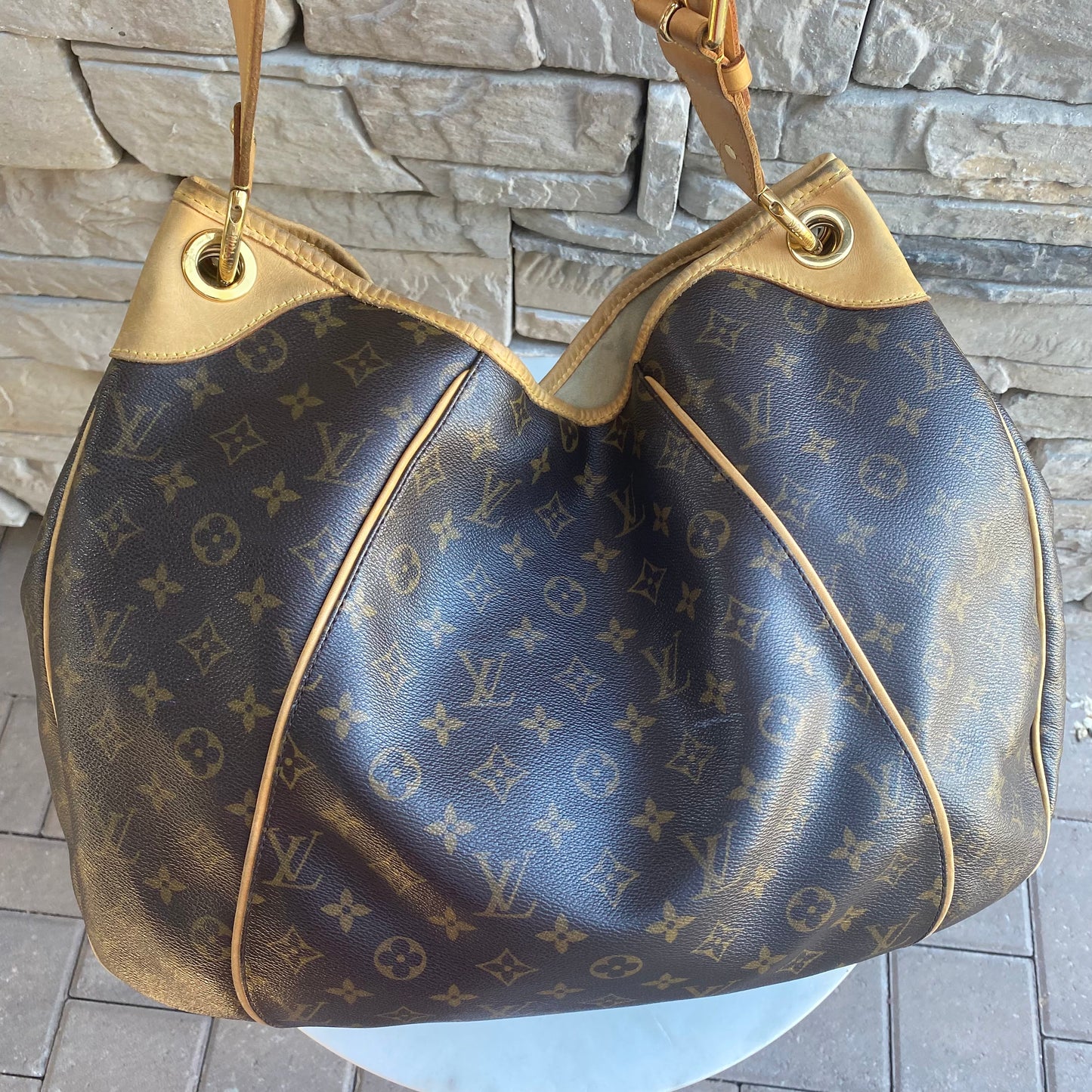 Louis Vuitton Galliera Monogram GM