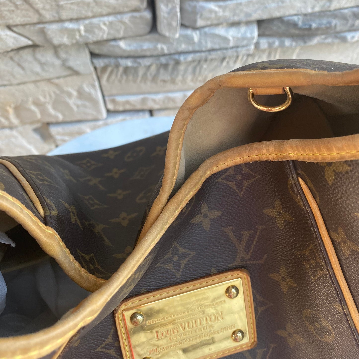 Louis Vuitton Galliera Monogram GM
