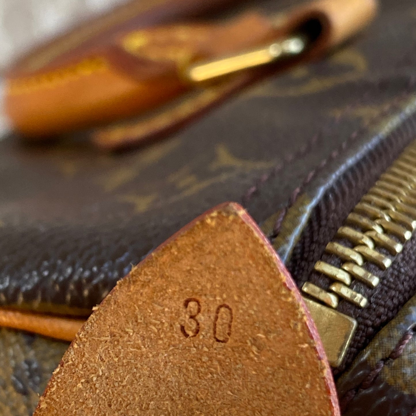 Louis Vuitton Monogram Speedy 30