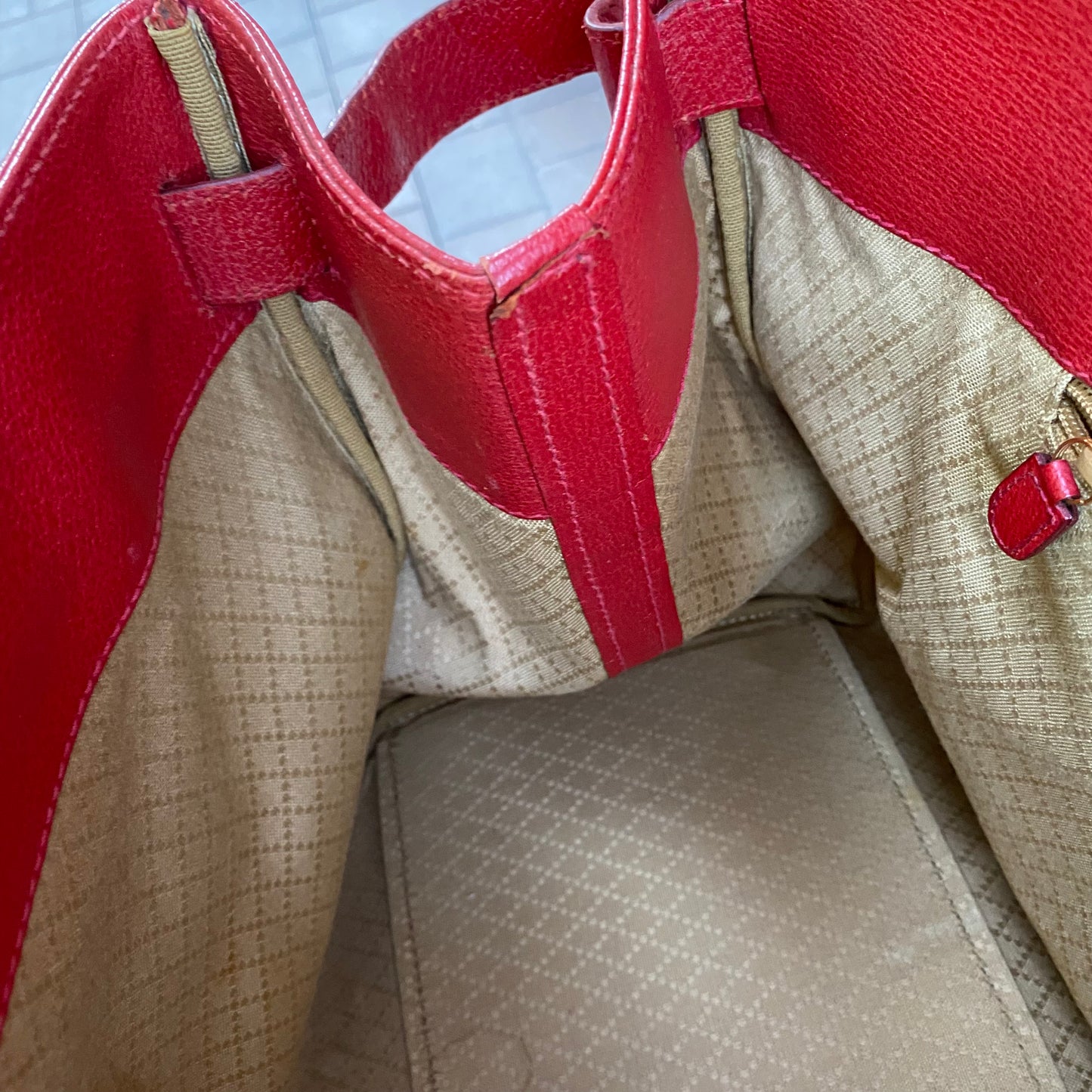 Gucci Large Leather Vintage Birkin Style Top Handle Bag