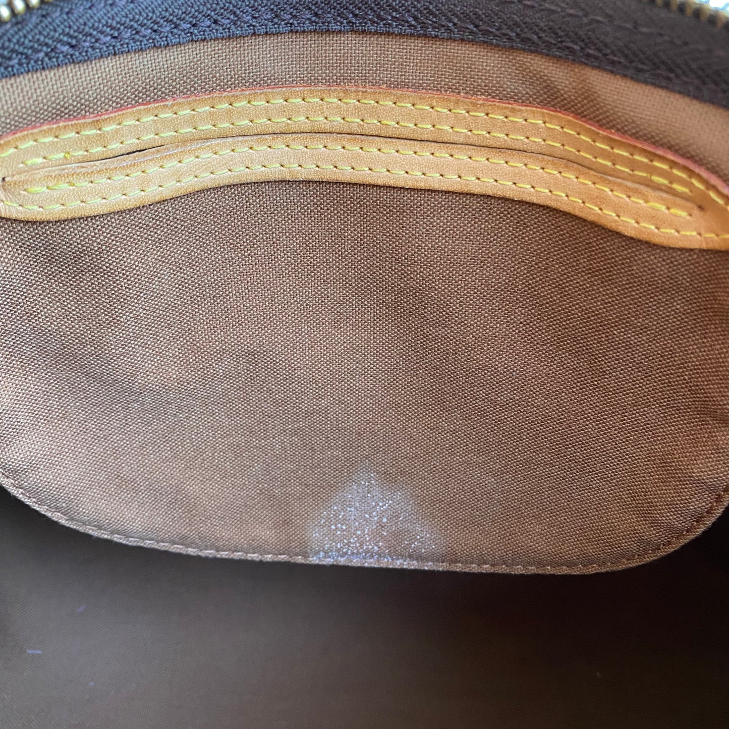Louis Vuitton Monogram Speedy 30