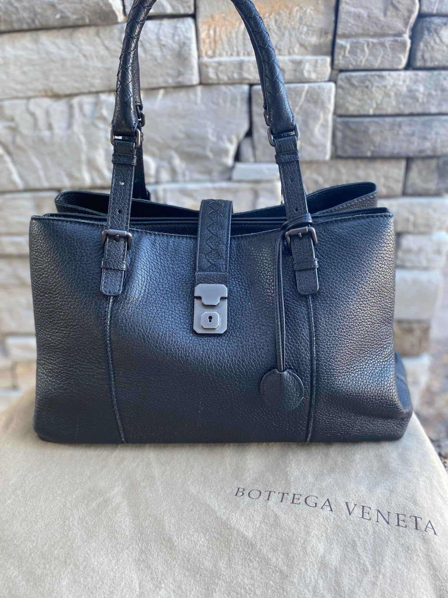 Bottega Veneta Roma Triple-Compartment Pebbled Leather Intrecciato Tote Bag