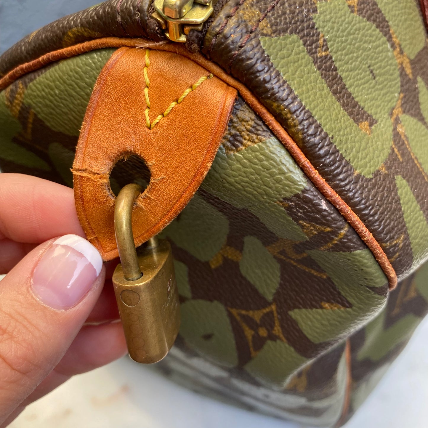 Louis Vuitton Graffiti Monogram Speedy 30