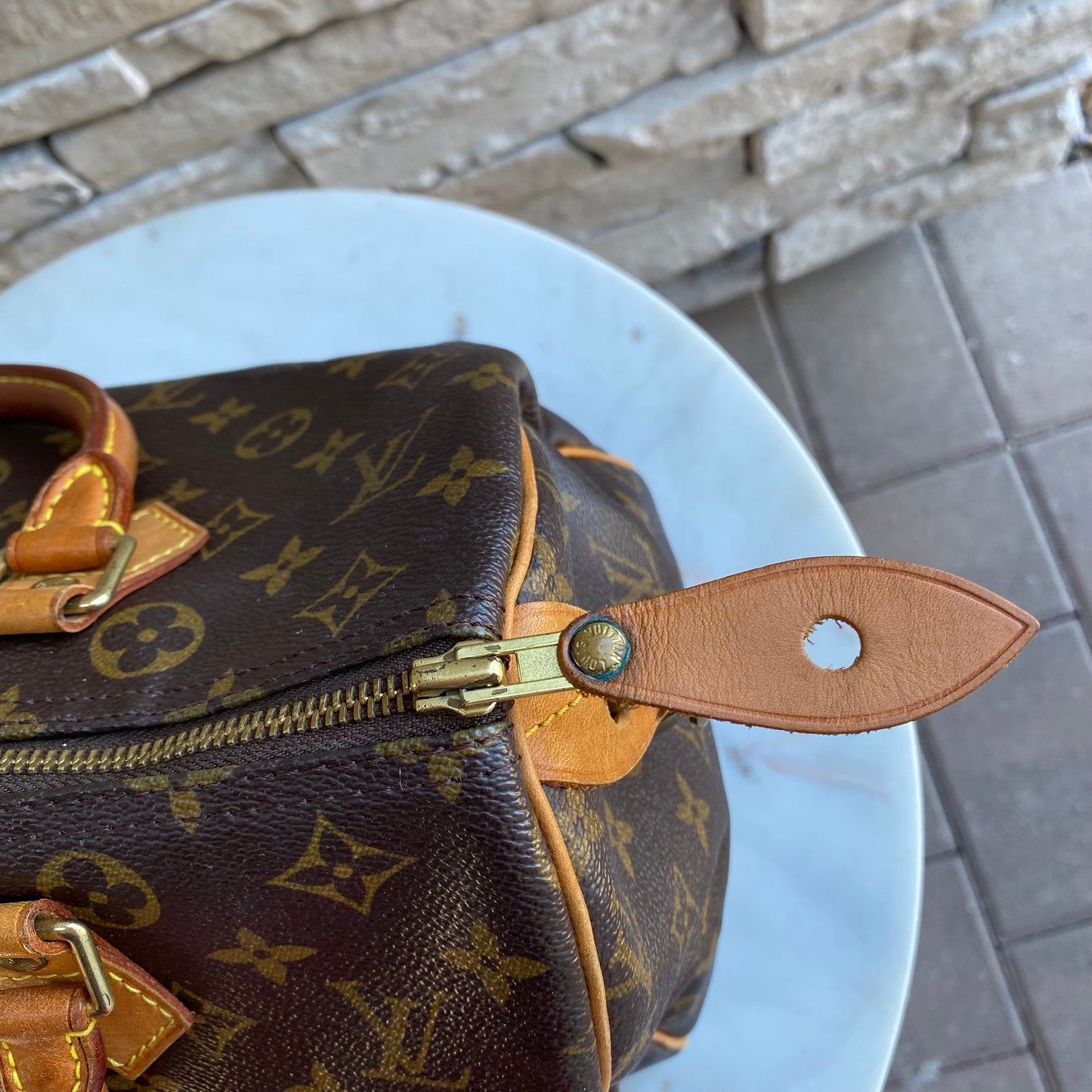 Louis Vuitton Monogram Speedy 30