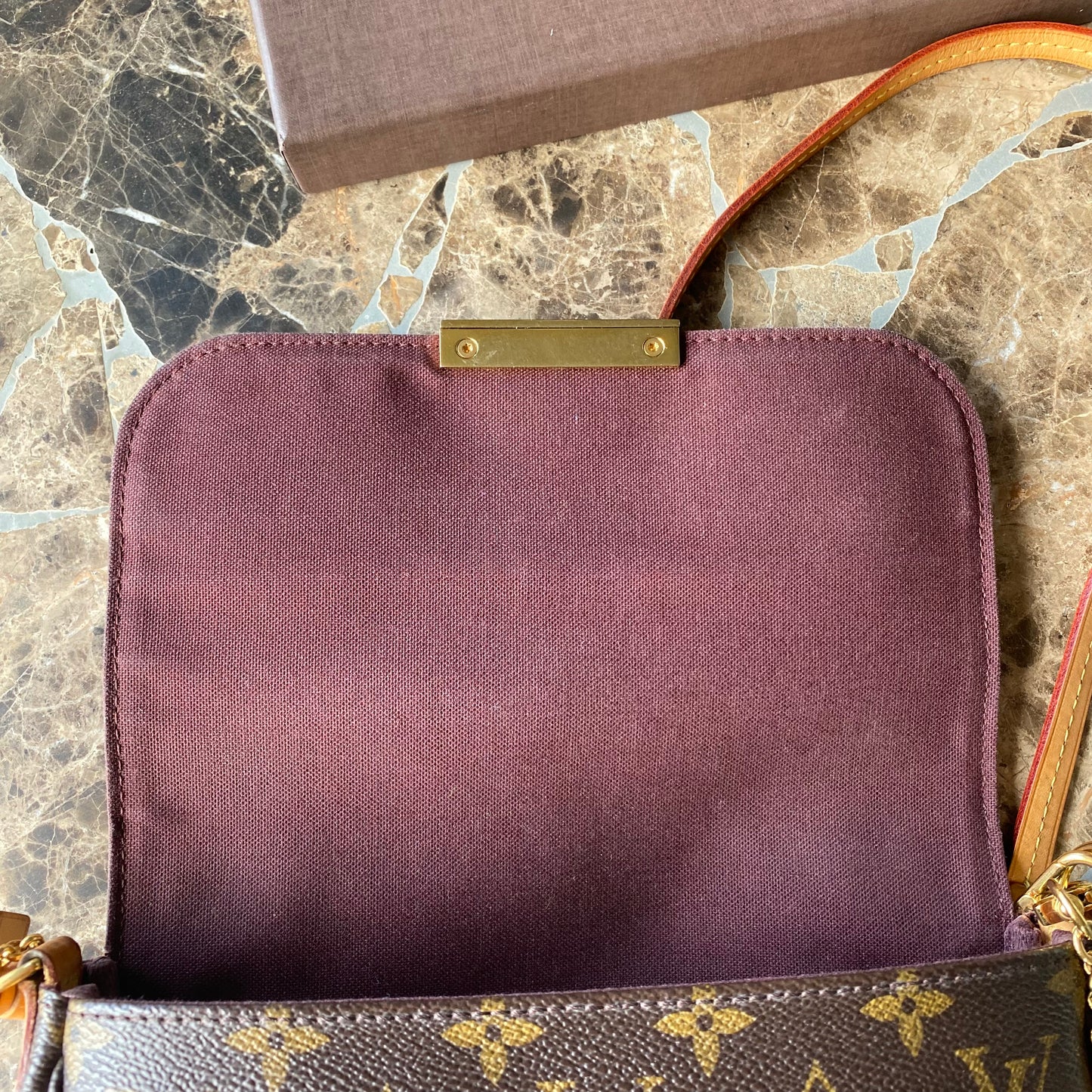 Louis Vuitton Monogram Favorite PM Clutch Crossbody