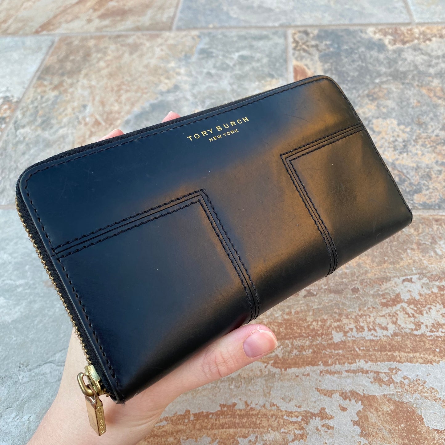 Tory Burch Block T Leather Continental Wallet