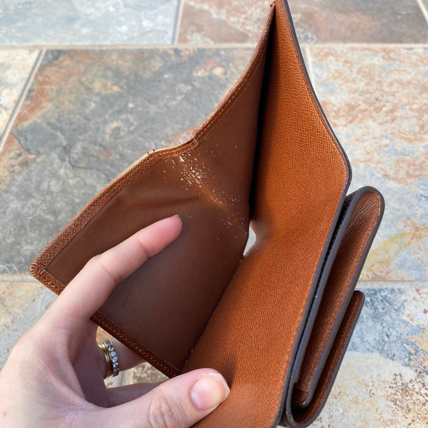 Louis Vuitton Vintage Monogram Elise Wallet