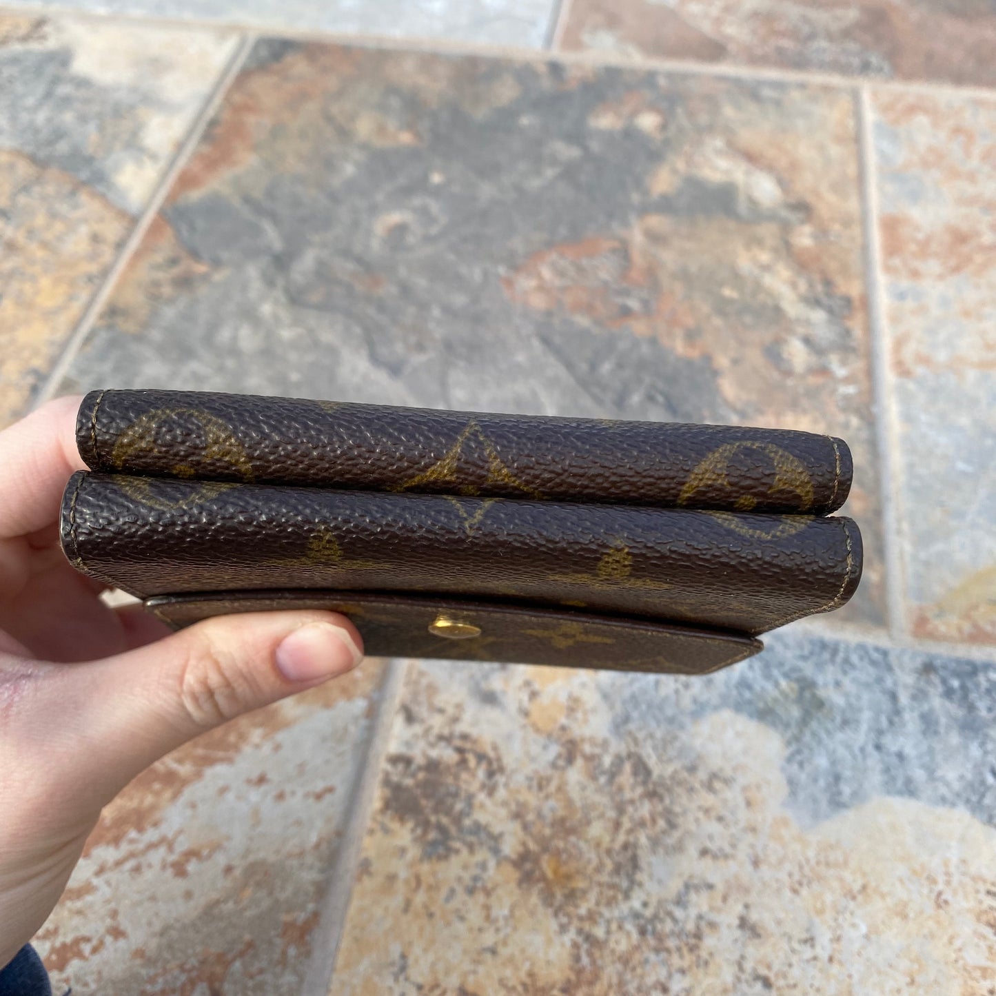 Louis Vuitton Vintage Monogram Elise Wallet