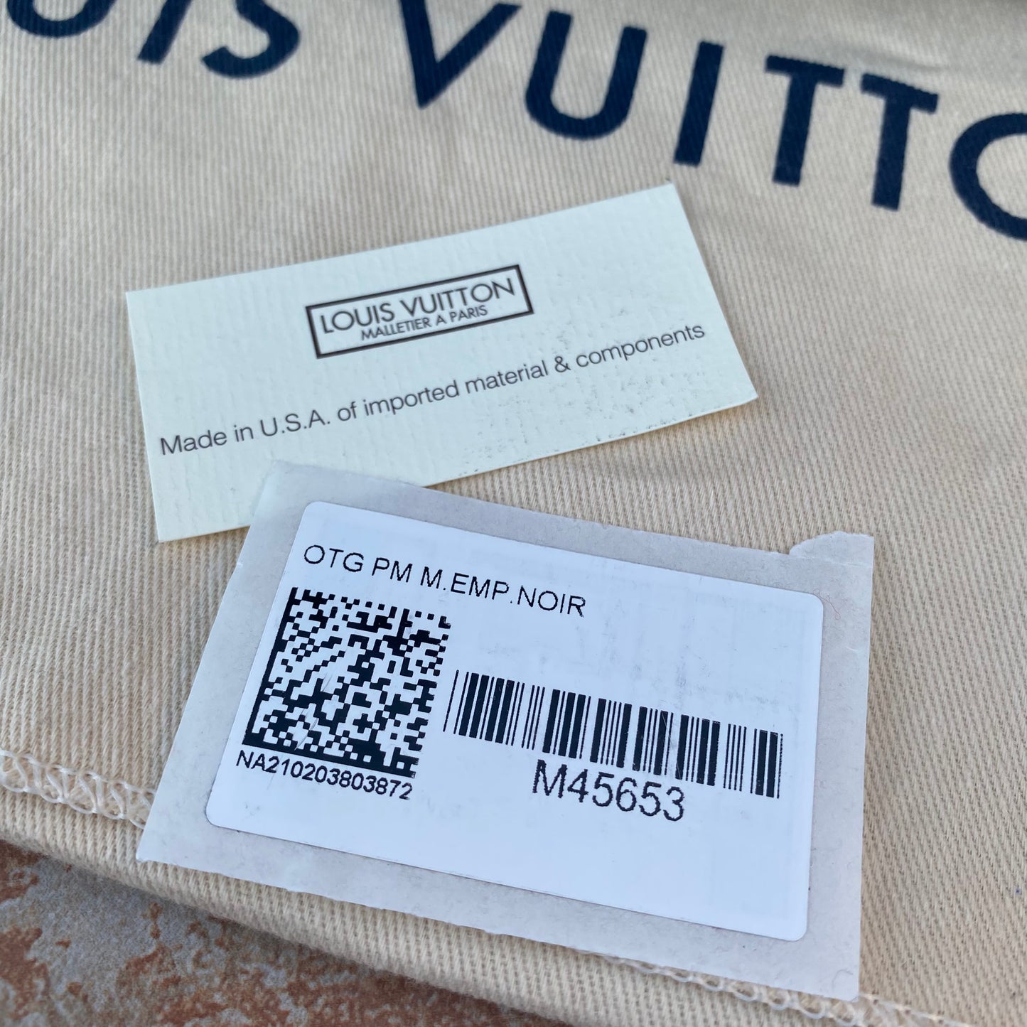 Louis Vuitton Empreinte Monogram Giant Onthego PM