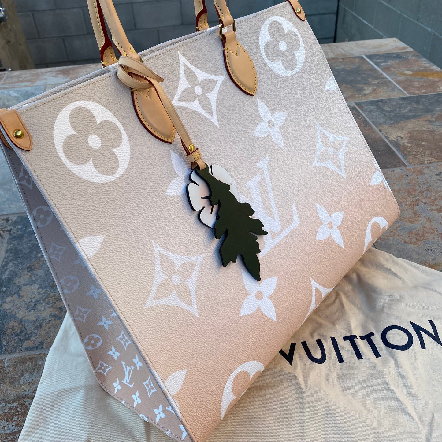 Louis Vuitton By The Pool Onthego GM Giant Monogram Tote
