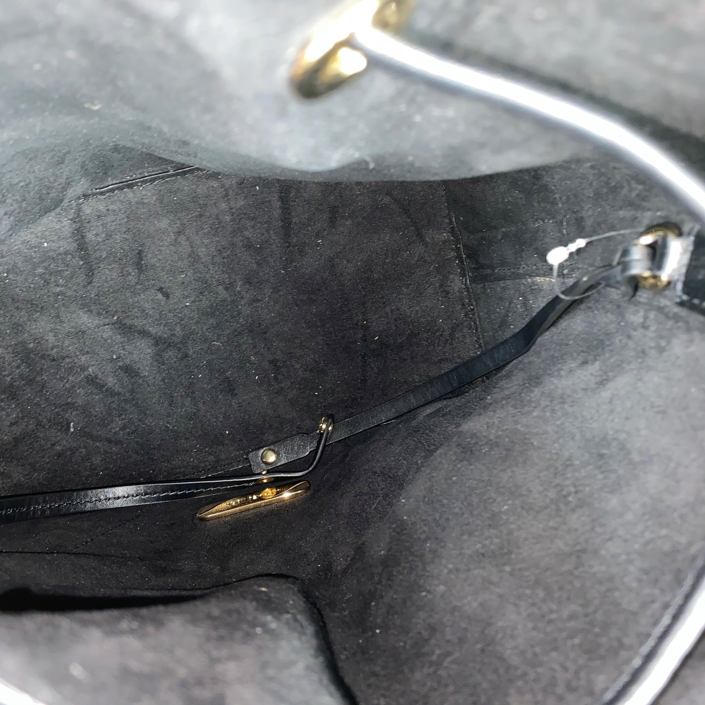 Michael Kors Cary Leather Bucket Bag