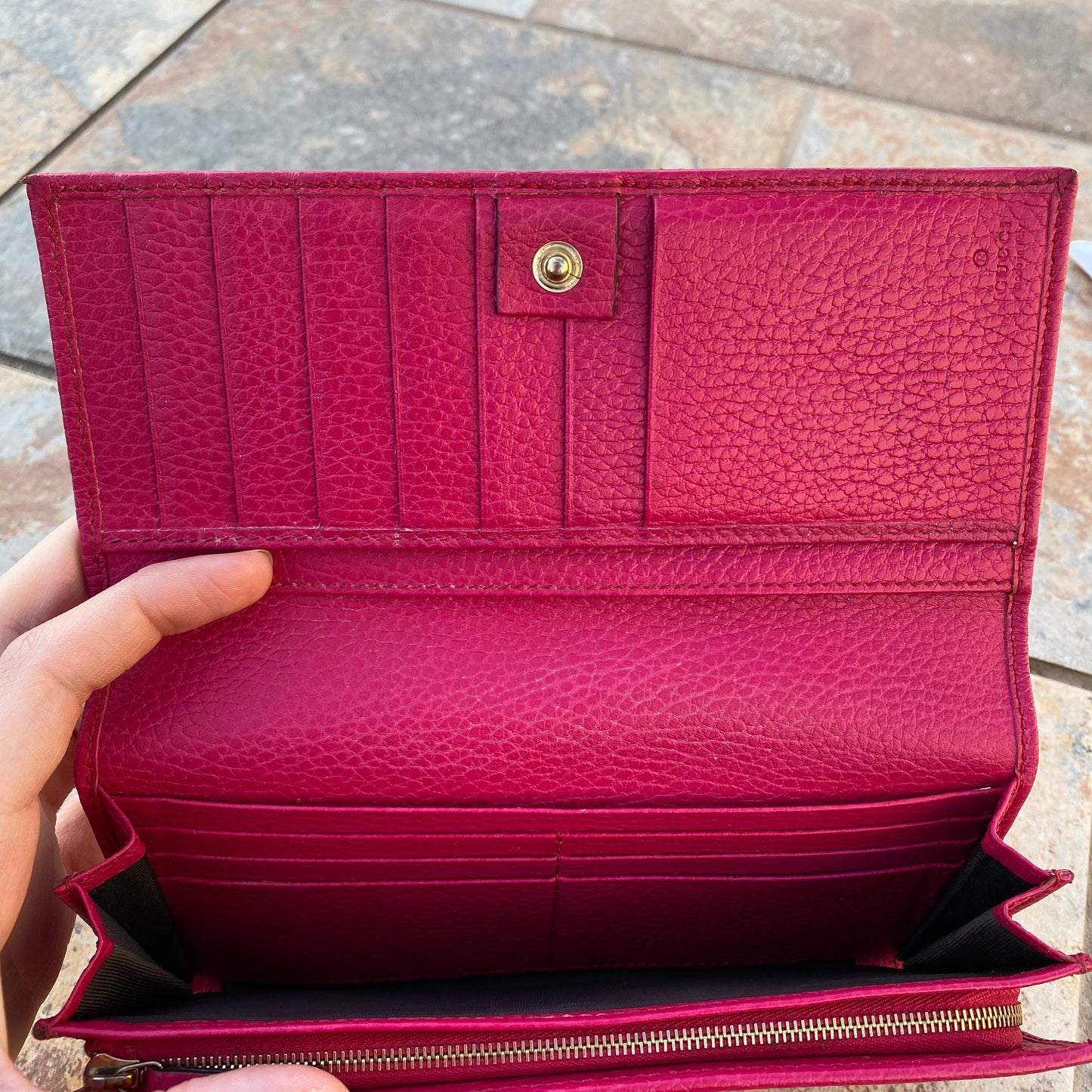 Gucci Swing Leather Continental Wallet