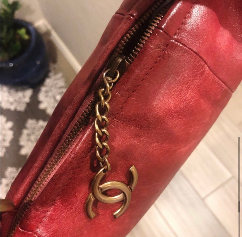 Chanel Lambskin Leather Ring Chain Mini Hobo Bag