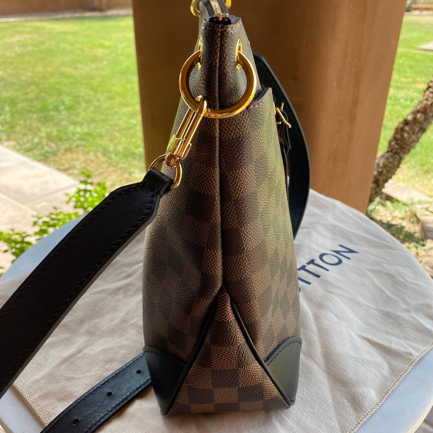 Louis Vuitton Odeon NM MM Damier Ebene Crossbody